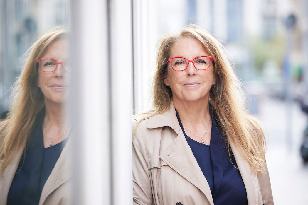 Orange-Days 2025 – gegen Gewalt an Frauen: Lesung von Barbara Schmid mit Podiumsgästen und Diskussion